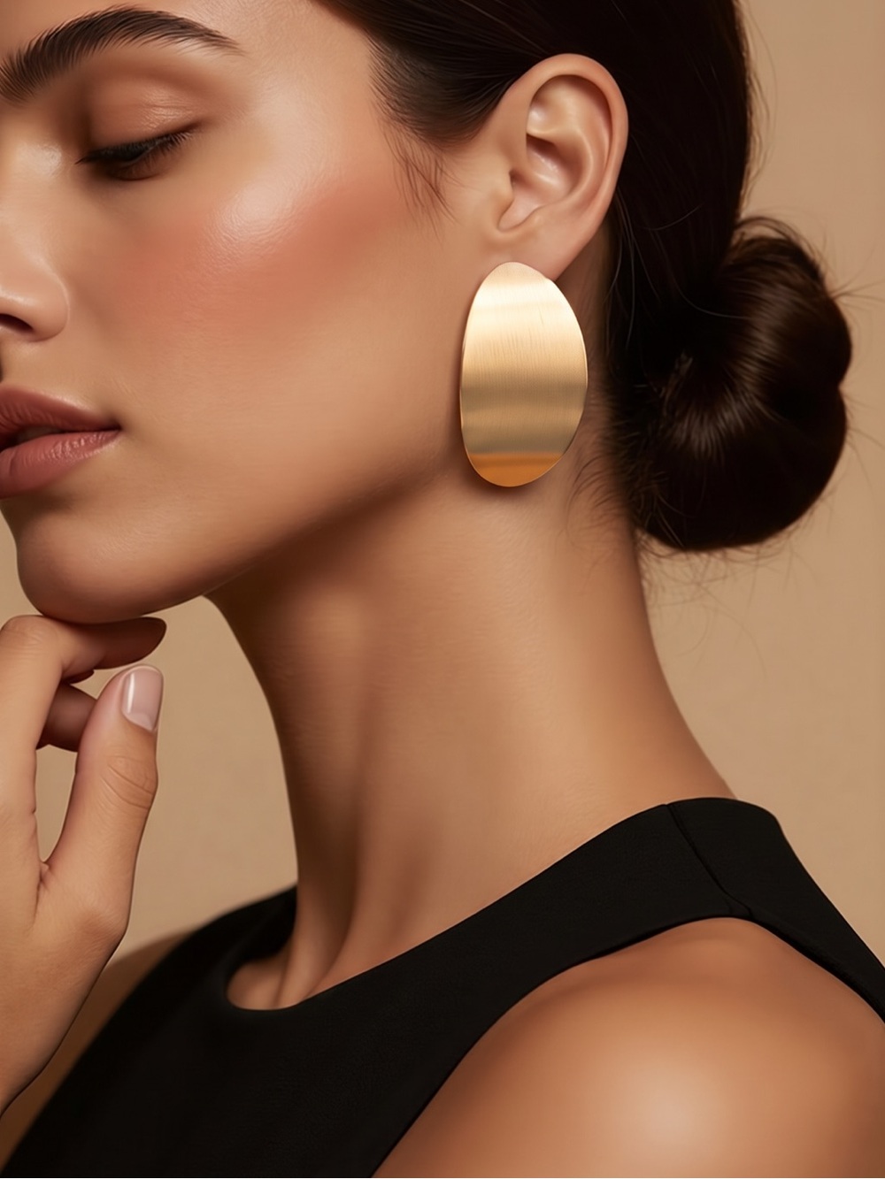 NWT Golden Oval Shape Stud Earrings .